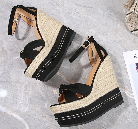 รองเท้าส้นเตารีดส้นสูง 6 นิ้ว ไซต์ 34-40 สีดำ/แอพพริคอท/น้ำตาล
