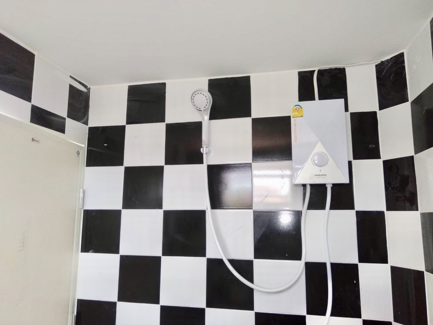 บ้านทรงโมเดิร์น ขนาด 3*5.5 ระเบียงรอบบ้าน