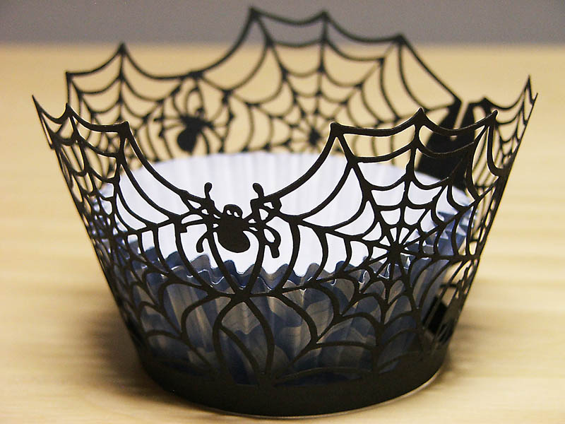 กระดาษฉลุลายหุ้มถ้วยคัพเค้กให้สวยงาม