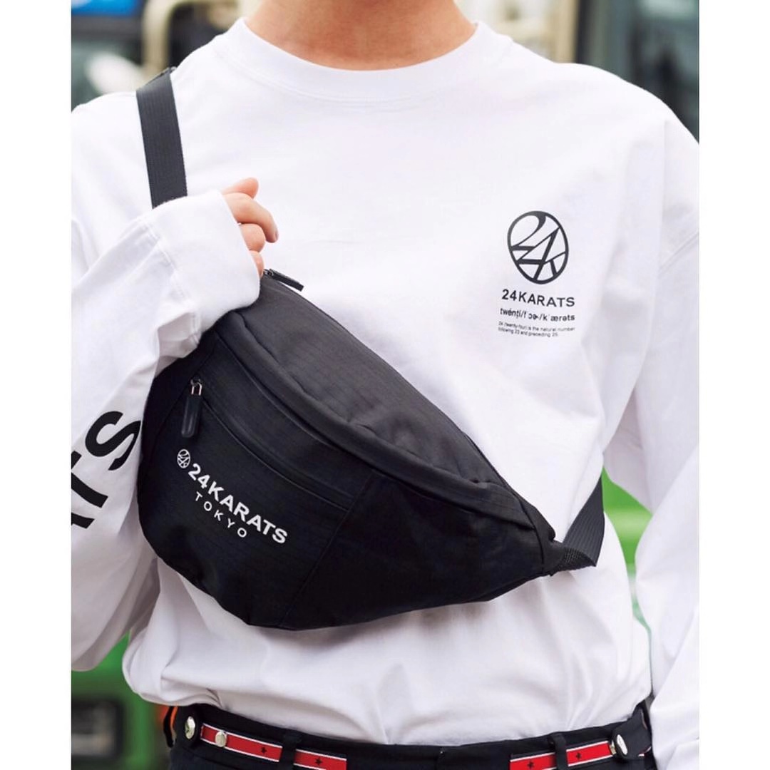Pre-Order รอของ 10-15 วัน 24KARATS TOKYO 2WAY West Bag กระเป๋าคาดอก กระเป๋าคาดเอว สามารถใช้ได้ทั้ง 2 แบบ สายปรับได้ กันน้ำได้