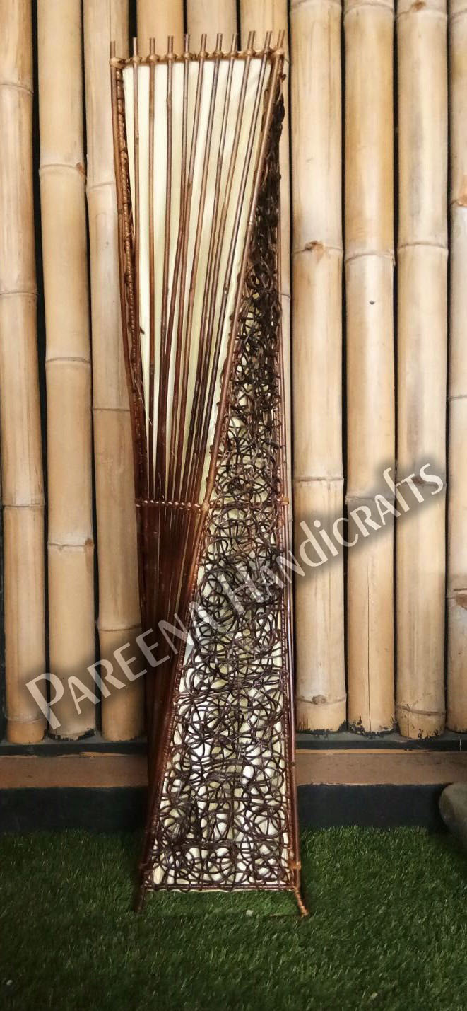 โคมไฟไม่้ไผ่แบบตั้งพื้น Bamboo Floor Lamp
