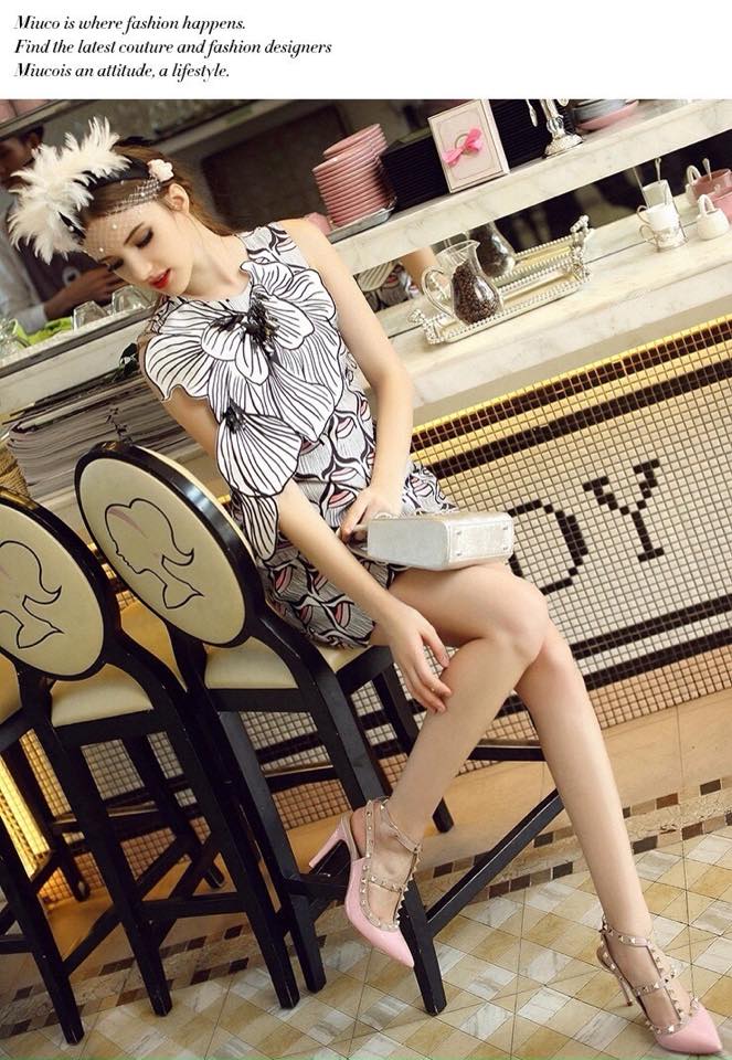 ***หมดค่ะ***เดรสผ้าพิมพ์ลายแขนกุด ดีไซน์เก๋ช่วงอก สินค้าเกรดพรีเมียม งานตัดเย็บเรียบร้อย คุณภาพดีสวยเหมือนแบบค่ะ