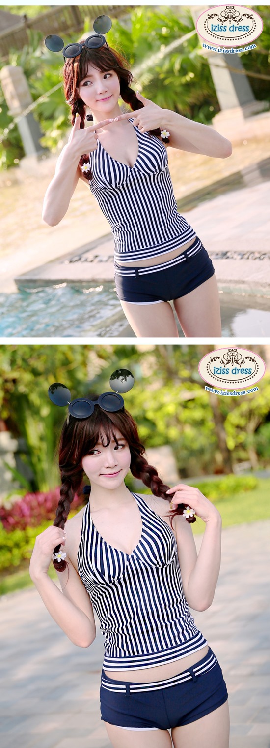 **พรีออเดอร์**ชุดว่ายน้ำ 2 ชิ้น two-pieces แบบเสื้อ+กางเกง ตัวเสื้อลายทางสีขาวสลับดำ ใส่คู่กับกางเกงสีพื้นตัดขอบเอวด้วยผ้าลายขวาง ทำให้ดูเท่ๆ หวานๆ ไม่โป๊คร้า สวยน่ารักเหมือนแบบค่ะ