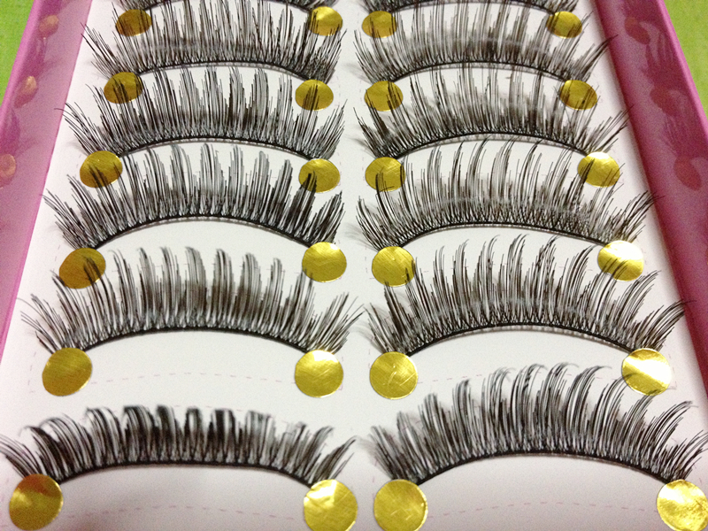 HS-27 ขนตา(ขายปลีก) เเพ็คละ 10 คู่ **ลีอตใหม่สั้นกว่าล๊อตเก่า