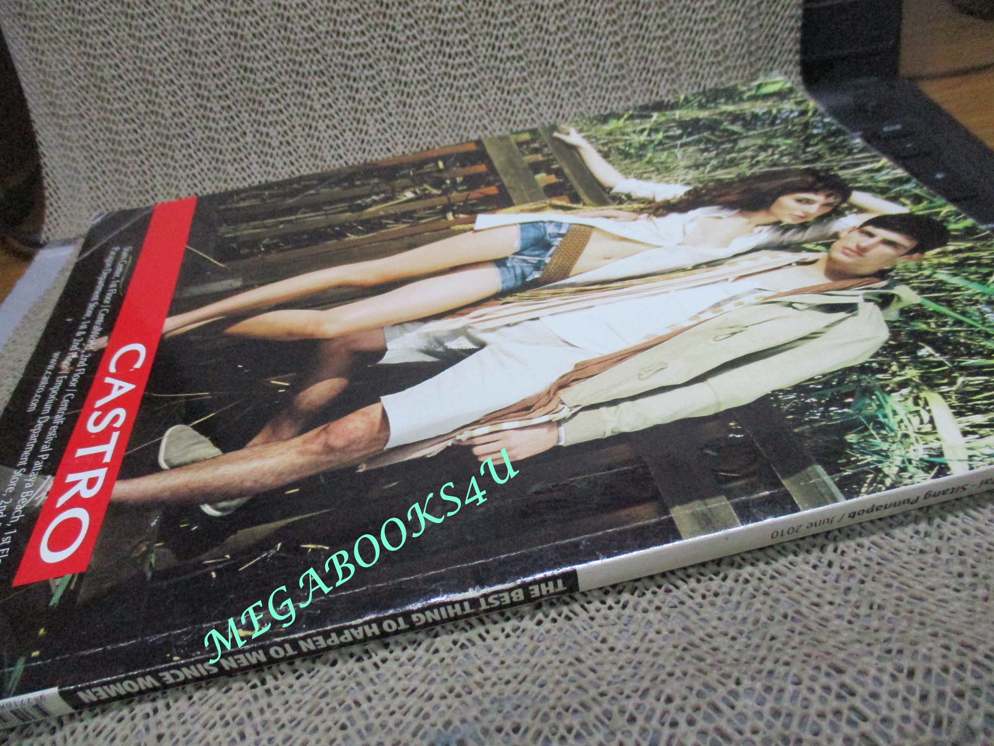 นิตยสารMAXIM No.066 ปี2553 สภาพดี ปก ปาย สิตางค์ ตำหนิ ปกช้ำหน่อย มีรอยปากกาเขียน