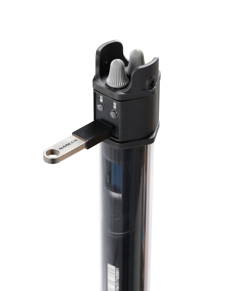 NANLITE Pavotube II 15C LED RGBWW Tube Light