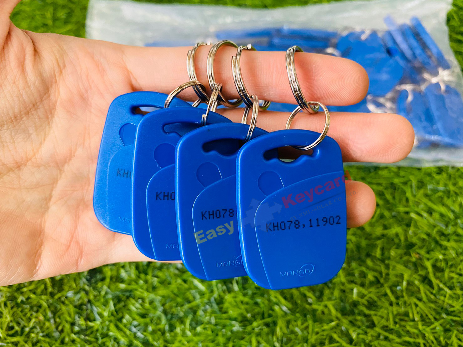 พวงกุญเเจคีย์การ์ด Keytag (Proximity 125Khz.) (เเบบสี่เหลี่ยม ยี่ห้อ mango)(สีน้ำเงิน)