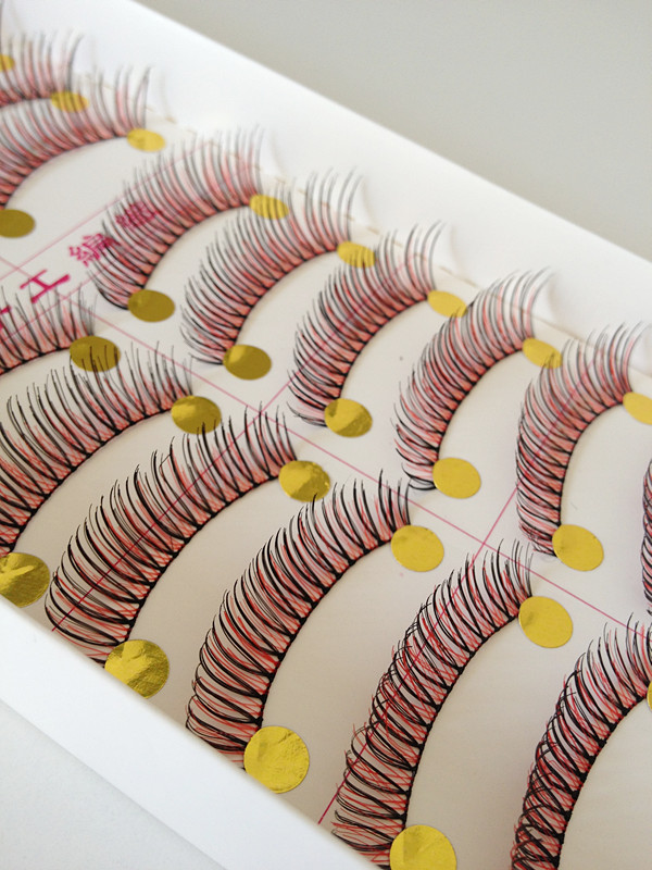 V-F5 ขนตา (ขายปลีก) เเพ็คละ 10 คู่