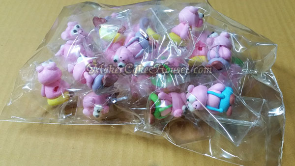 ตุ๊กตาไอซิ่งรูปหมูน่ารัก ( 20 ชิ้น )