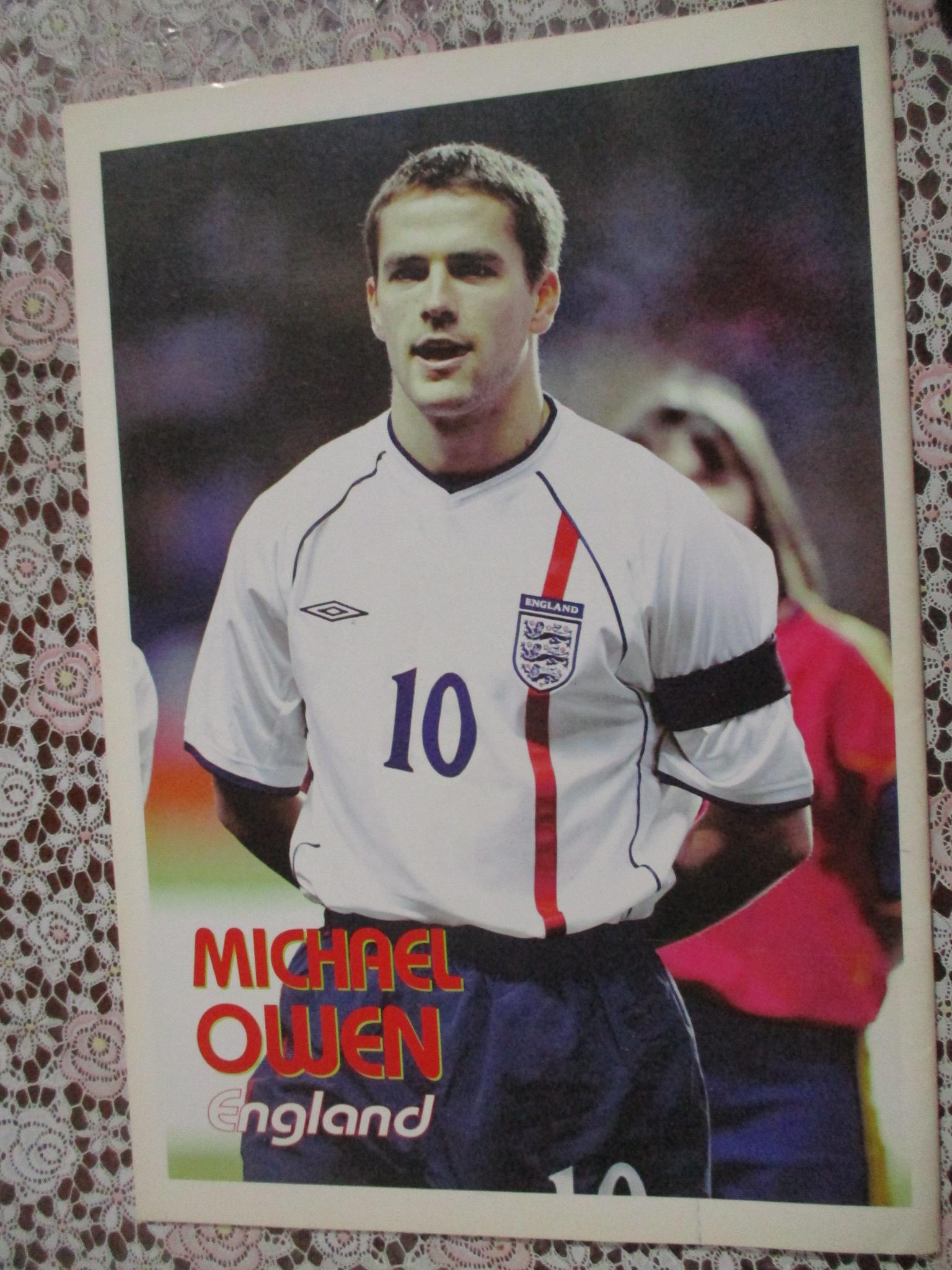 เวิลด์ซอคเกอร์ ฉบับที่22 ปี2544 ตำหนิ แผ่นรองหน้ากลางไม่มี