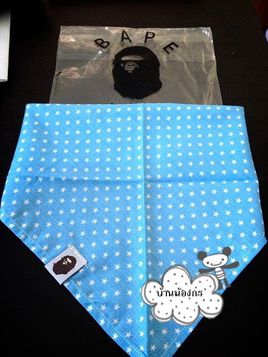 ผ้าพันคอ กันเปื่อน ใช้ผูกผมเด็ก ยี่ห้อ BAPE KIDS