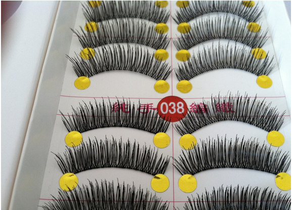 V-038 ขนตา(ขายปลีก) เเพ็คละ 10 คู่ (ขนยาวกว่าเดิม)