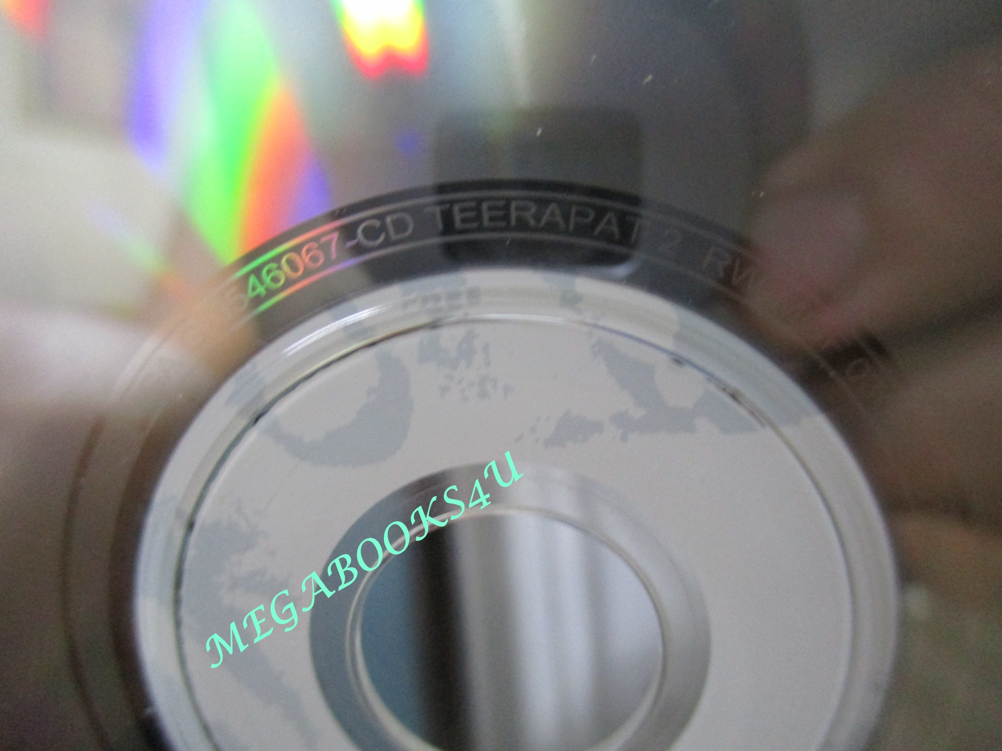 ซีดีเพลงไทยสากล ตุ้ย ธีรภัทร์ สัจจกุล อัลบั้ม เพลงมันพาไป // ปก และ แผ่นมีรอยเล็กน้อย