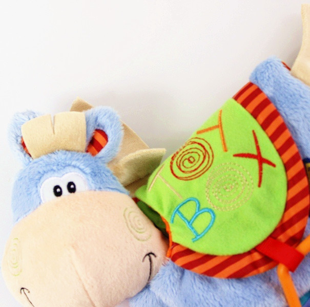 ตุ๊กตาหนังสือผ้า พร้อมยางกัด