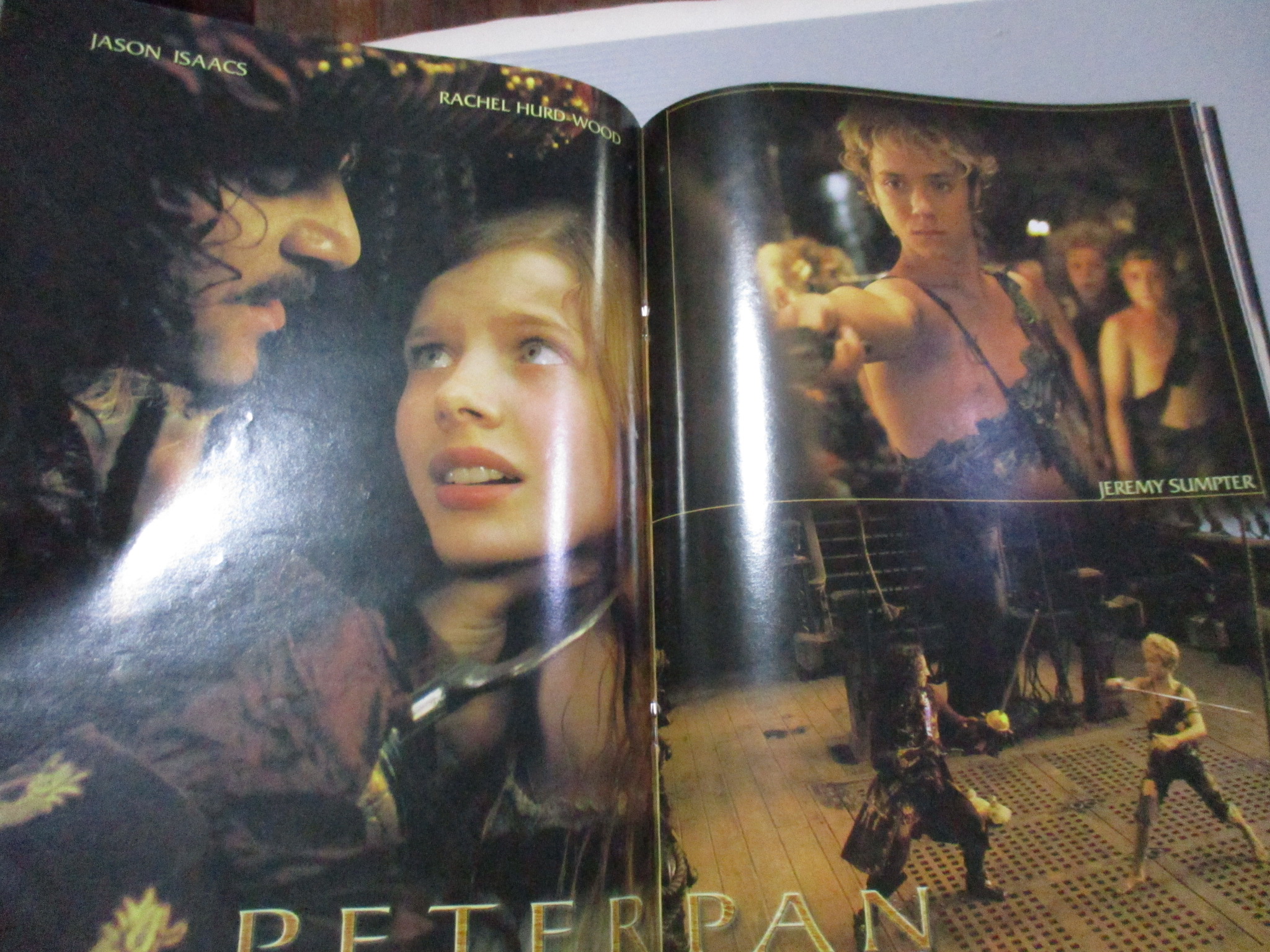 นิตยสารเอนเตอร์เทน Entertain ฉบับที่0741 ปี2546 ปก UNDER WORLD โปสเตอร์เรื่อง Spy Kids