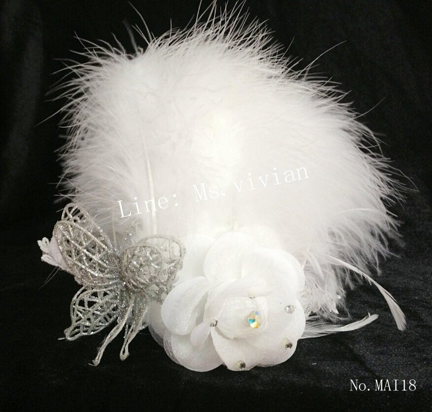 MAI18 มงกุฎขนฟู ผี้เสื้อเงิน (งาน handmade)**สินค้ามีจำกัด**