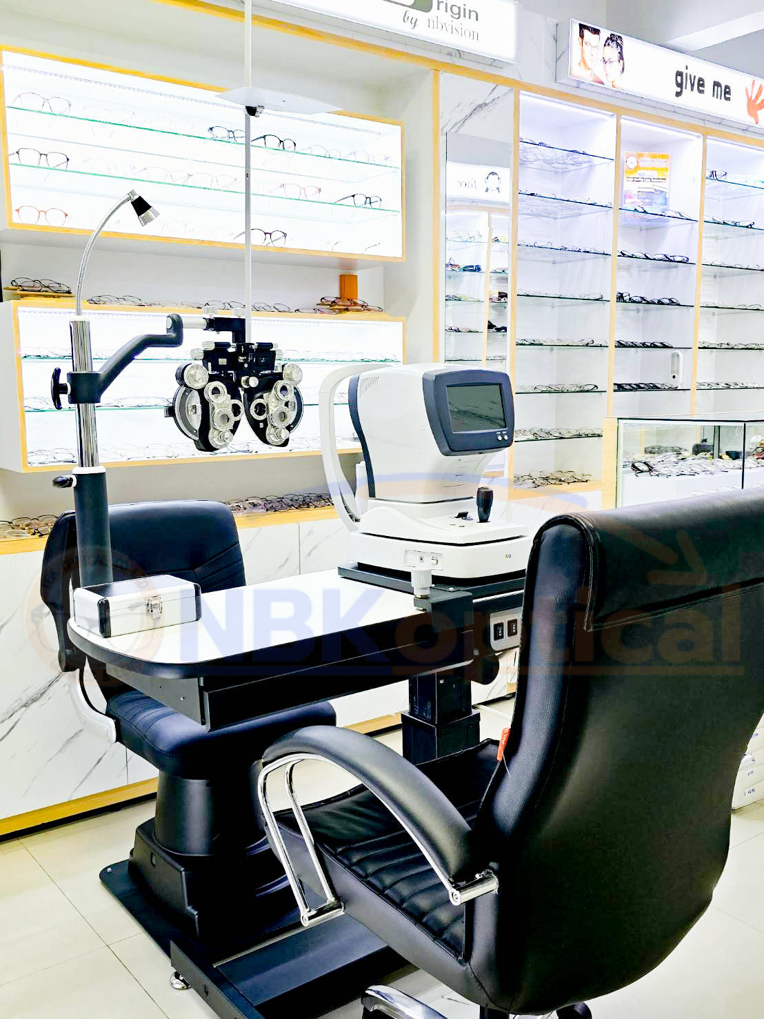 ชุดวัดสายตา C-190A