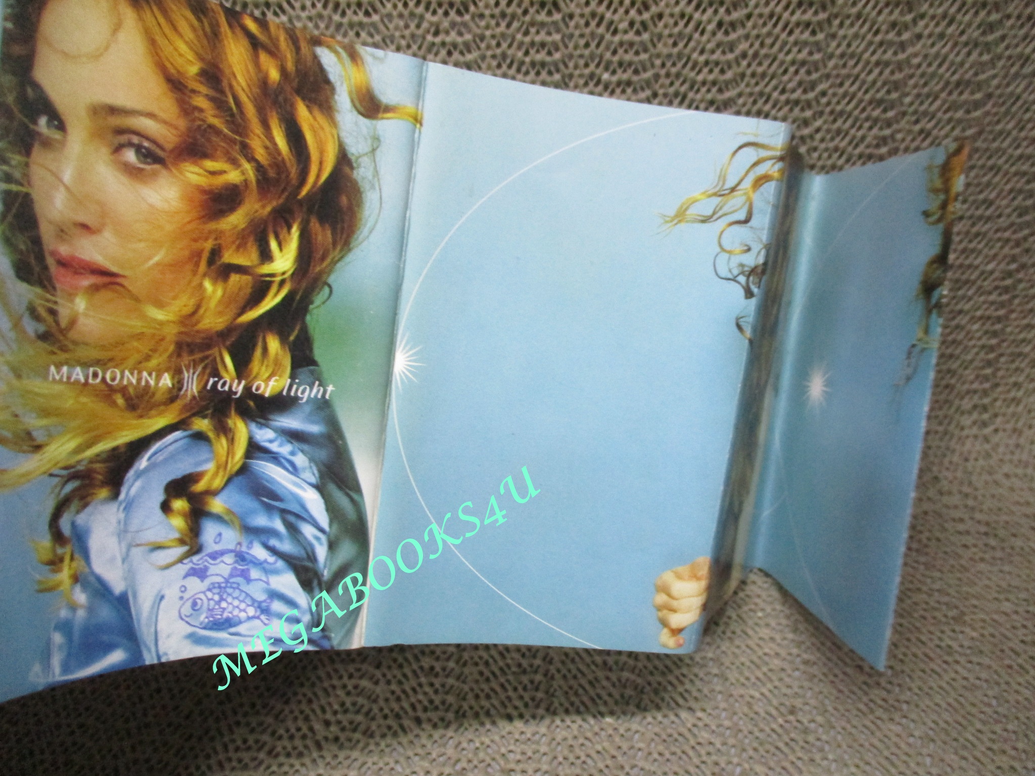 เทปเพลงสากล MADONNA อัลบั้ม RAY OF LIGHT