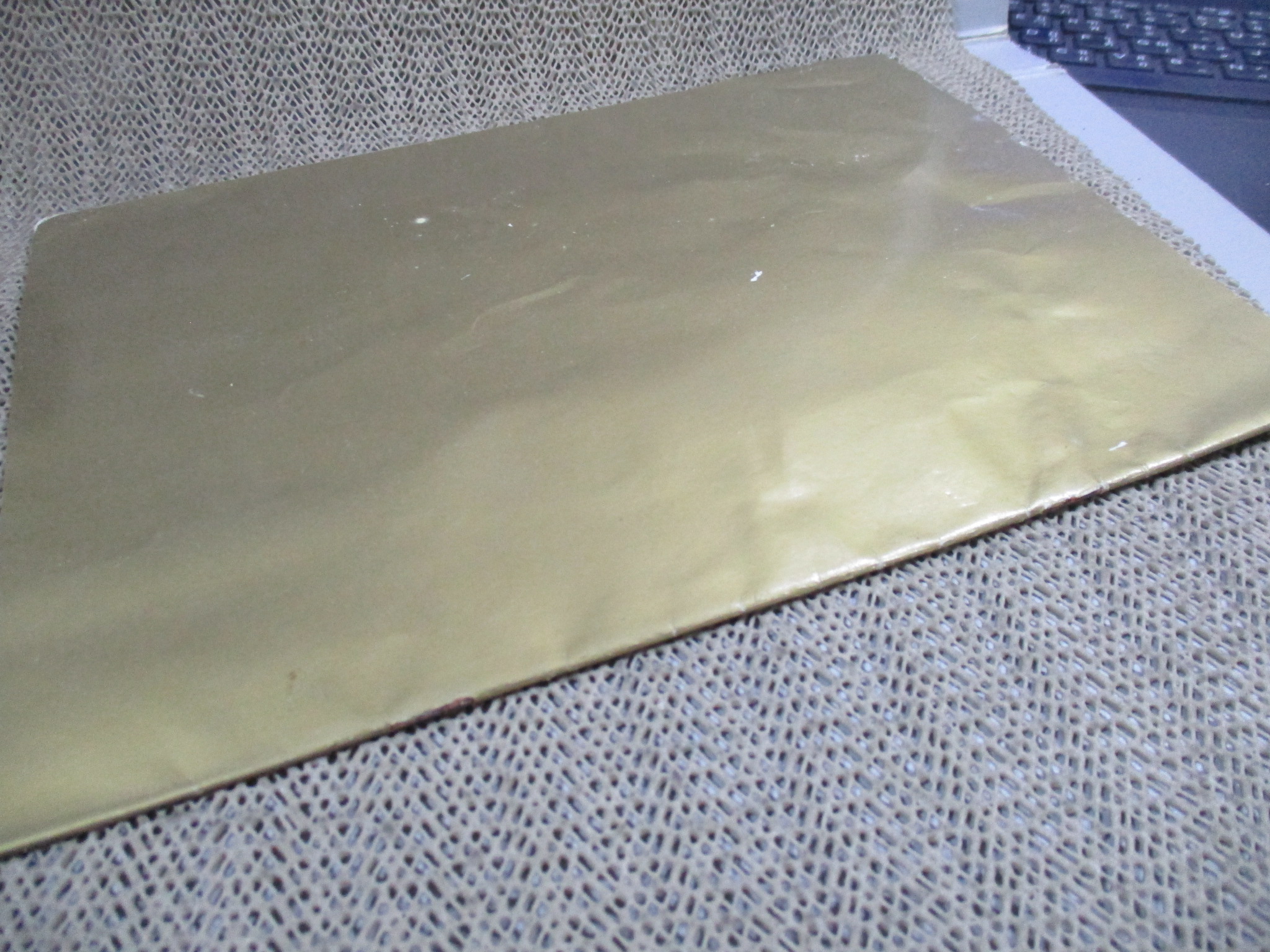 เรื่องฉากลายรดน้ำ ใน พระที่นั่งดุสิตมหาปราสาท โดย พระวรวงศ์เธอ กรมหมื่นพิทยาลาภพฤฒิยากร