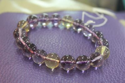 อเมทริน ( Ametrine )