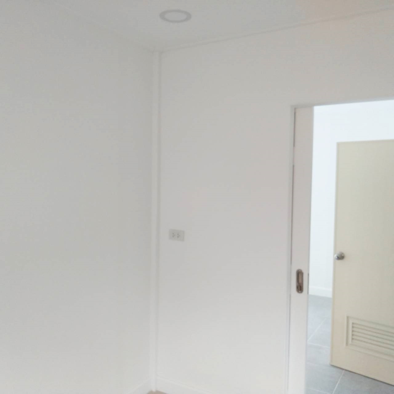 บ้านน็อคดาวน์ โครงสร้างเหล็ก ขนาด 6*7 เมตร ราคา 380,000 บาท