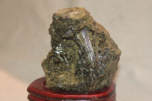 กรีนทัวมาลีน ( Green Tourmaline )