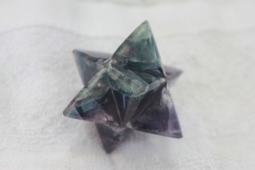 เมอร์คาบาหินฟูออไรต์ ( Fluorite Merkaba )
