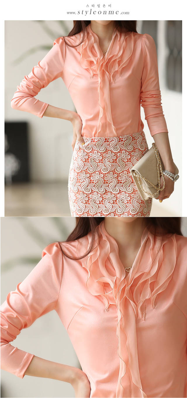 ***หมดค่ะ***เสื้อชีฟองสีส้ม ตกแต่งดีเทลที่คอด้วยผ้าชีฟองม้วนเป็นริ้วๆ แขนยาว สวยเหมือนแบบค่ะ