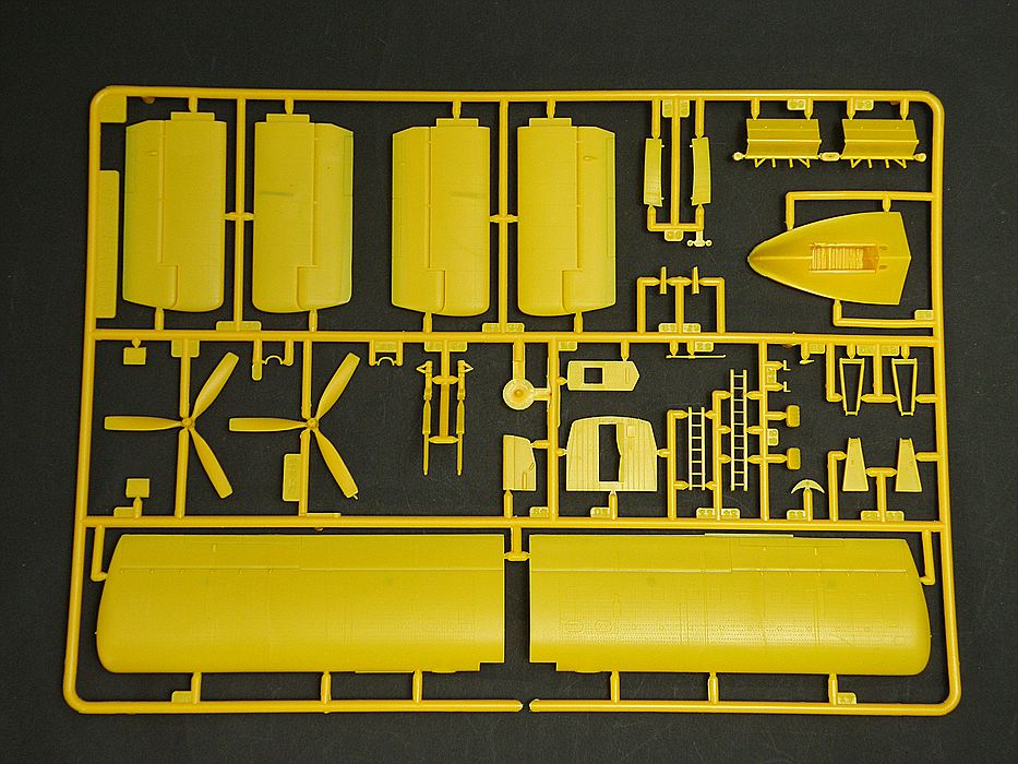 1/72 CANADAIR CL-215