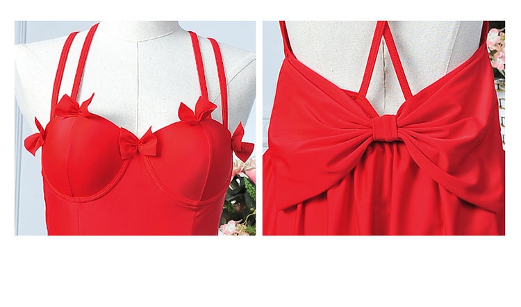 ***พรีออเดอร์***บิกินี่ชุดว่ายน้ำวันพีซ one-piece สีดำ แต่งช่วงอกด้วยโบว์เล็กๆ น่ารัก เล่นดีเทล sexy เล็กๆ โชว์แผ่นหลัง ด้วยสายบราคู่สลับไขว้กัน ช่วงกระโปรงแต่งระบาย สดใสน่ารักรับลมทะเล สวยเหมือนแบบค่ะ