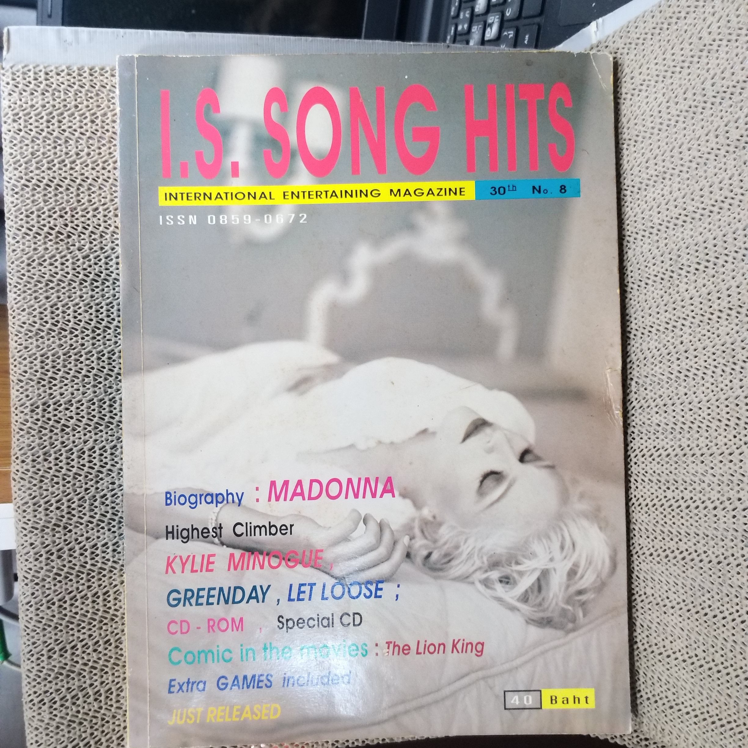 หนังสือเพลงเก่า I.S.Song Hits No.08 ปี2537 หน้าปก MADONNA