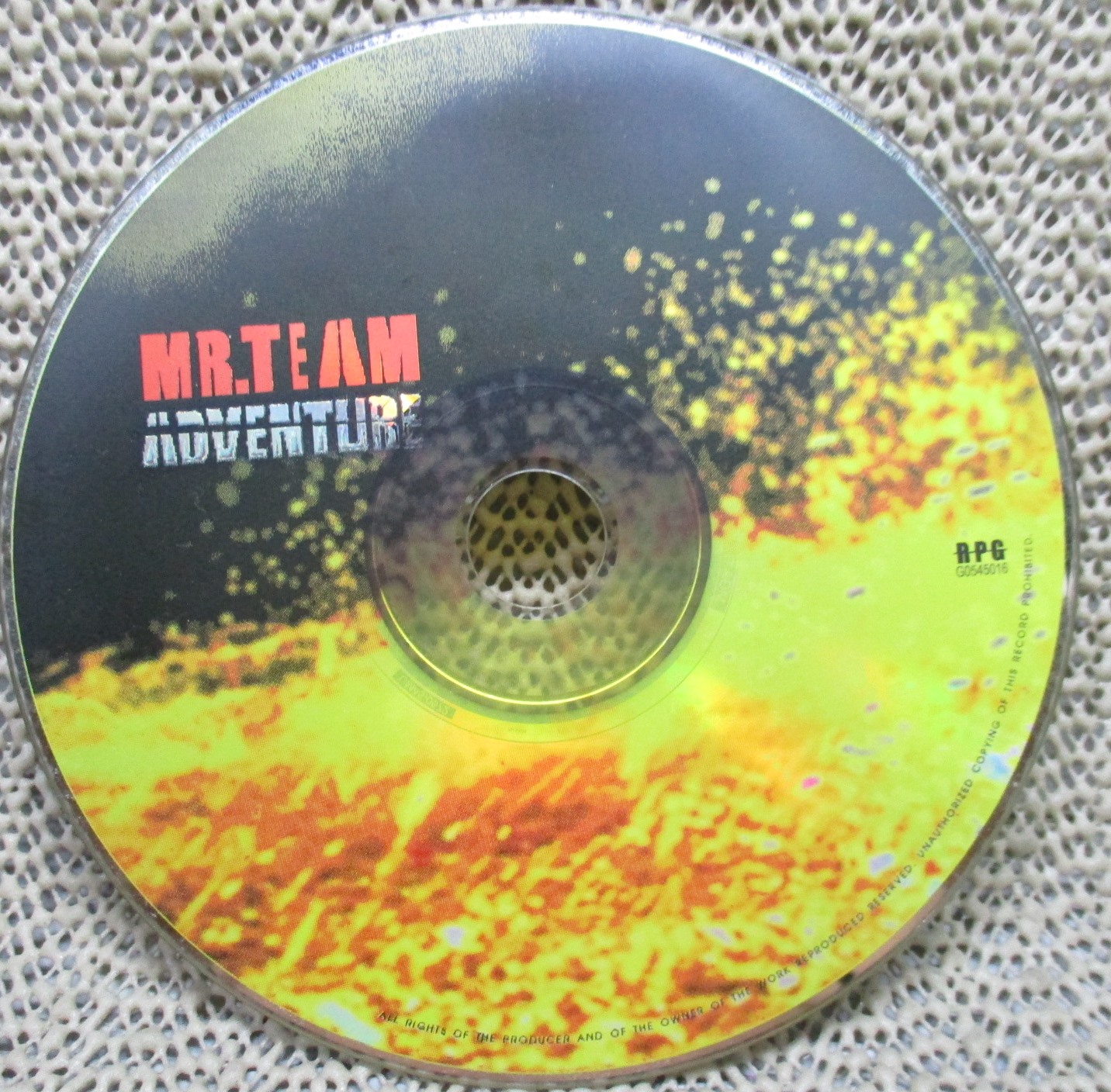 ซีดีเพลงไทยสากล MR.TEAM อัลบั้ม ADVENTURE // ปกสวย แผ่นสวย มีรอยนิดเดียว