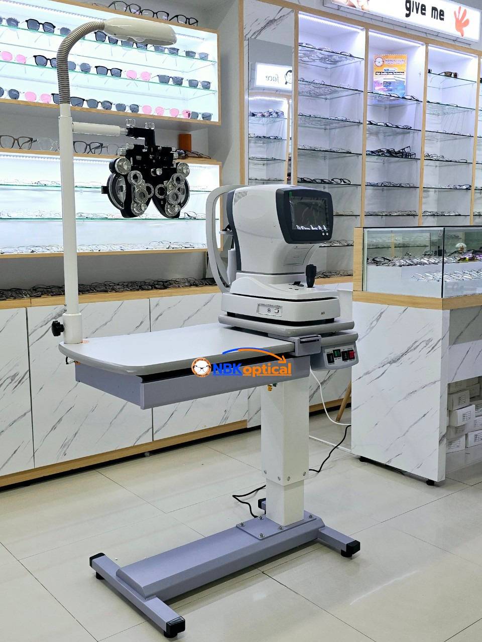 ชุดโต๊ะวัดสายตา CP-180 ขาวเทา