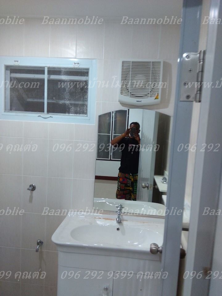 บ้านโมเดิร์นขนาด 8*7.5 ระเบียง 1.5*5 เมตร (3ห้องนอน 2ห้องน้ำ 1ห้องนั่งเล่น 1ห้องครัว)