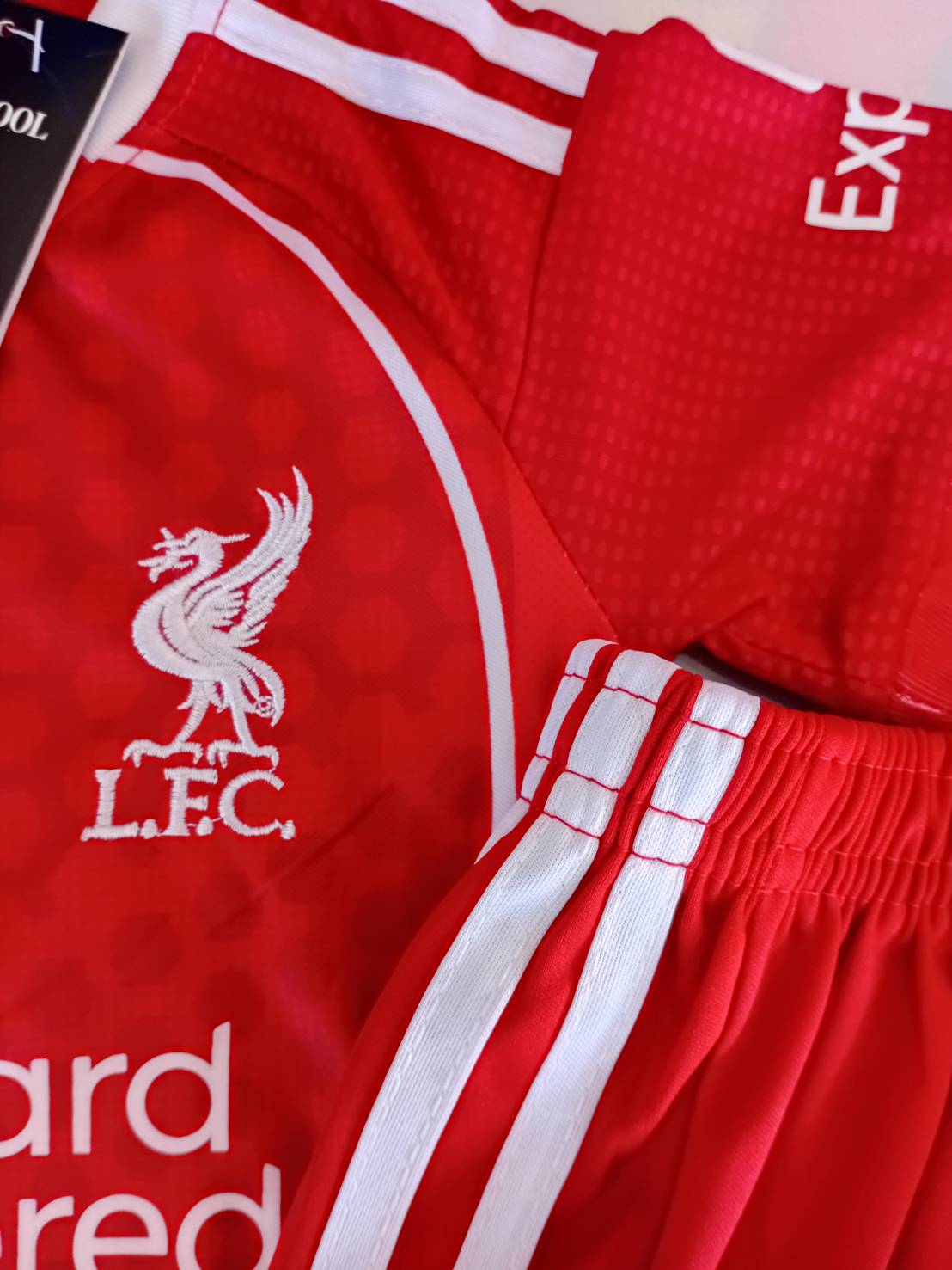 ชุดบอลเด็กลิเวอร์เหย้า 2025-2026