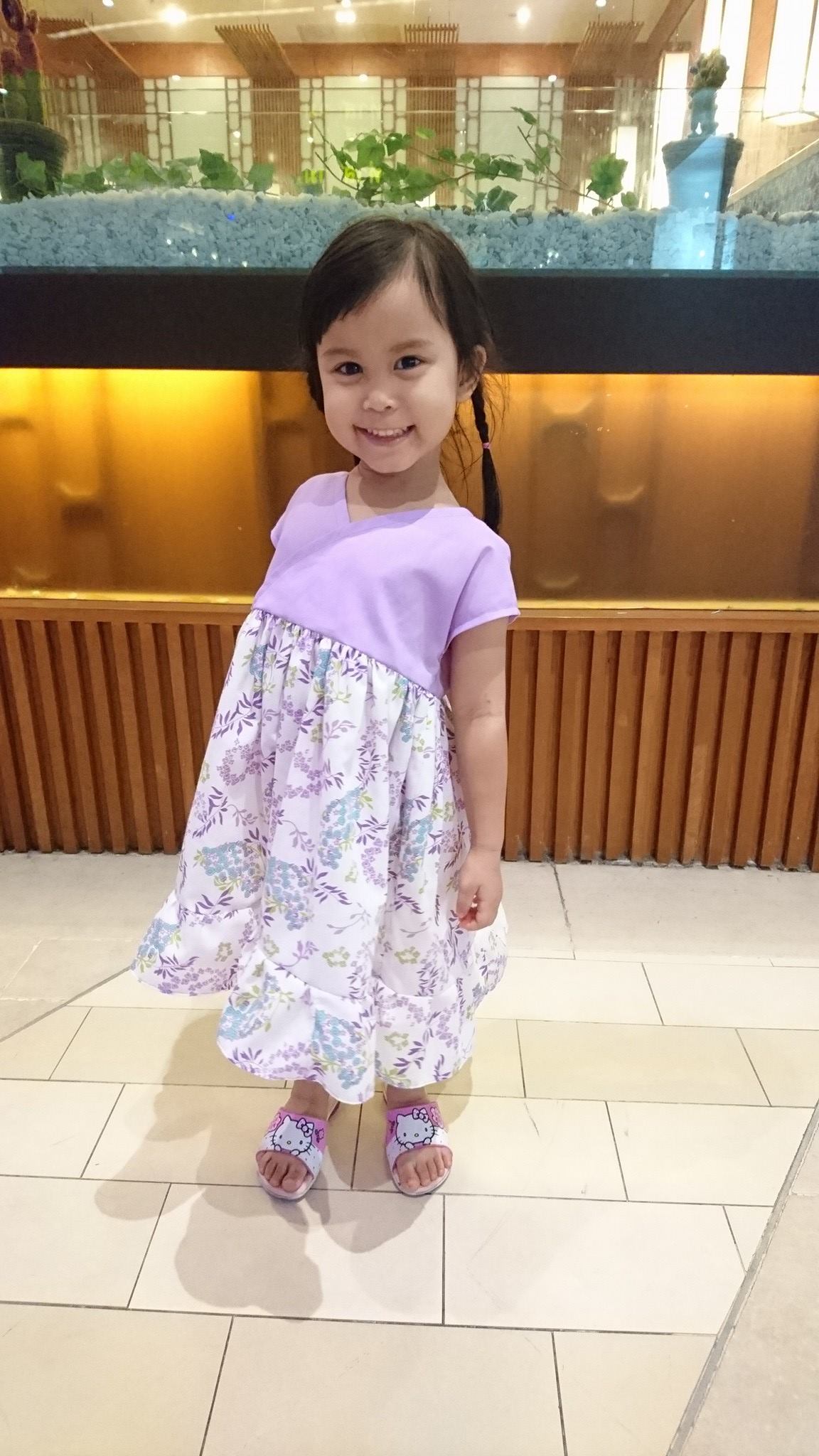 แพทเทิร์นตัดชุดเดรสเด็ก อกป้าย แขนในตัว ต่อปลายระบาย ไซส์ 90-100-110 (เลือกขนาดที่ตัวเลือกสินค้า)