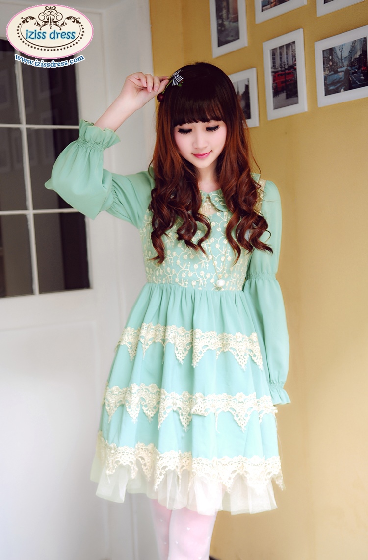 ***!!!HOT!!!***พร้อมส่งเดรสชีฟองตาข่ายสีเขียวมิ้นต์คอบัว แขนยาว ปักดิ้นสีทองรูปดอกไม้สไตล์เจ้าหญิง