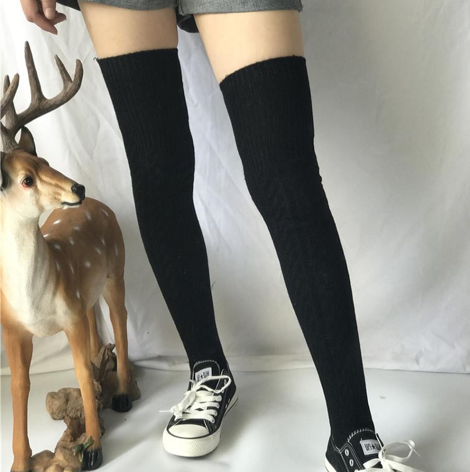 OVER & UNDER knee socks ถุงเท้ายาวเหนือเข่า สไตล์ญี่ปุ่น