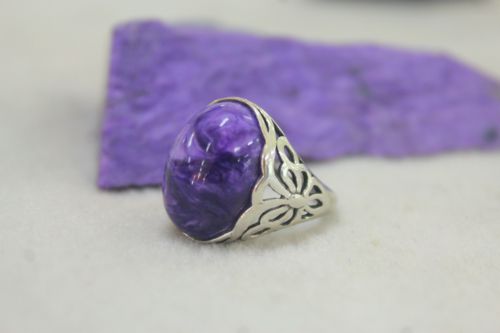 แหวนชารอยต์ ( Charoite Ring )