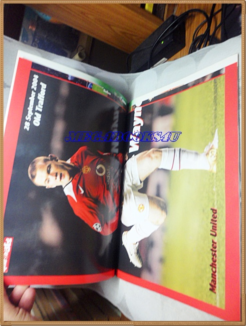 นิตยสารฟุตบอลฮีโร่ ปี2547 ฉบับที่34 มีโปสเตอร์หน้ากลาง