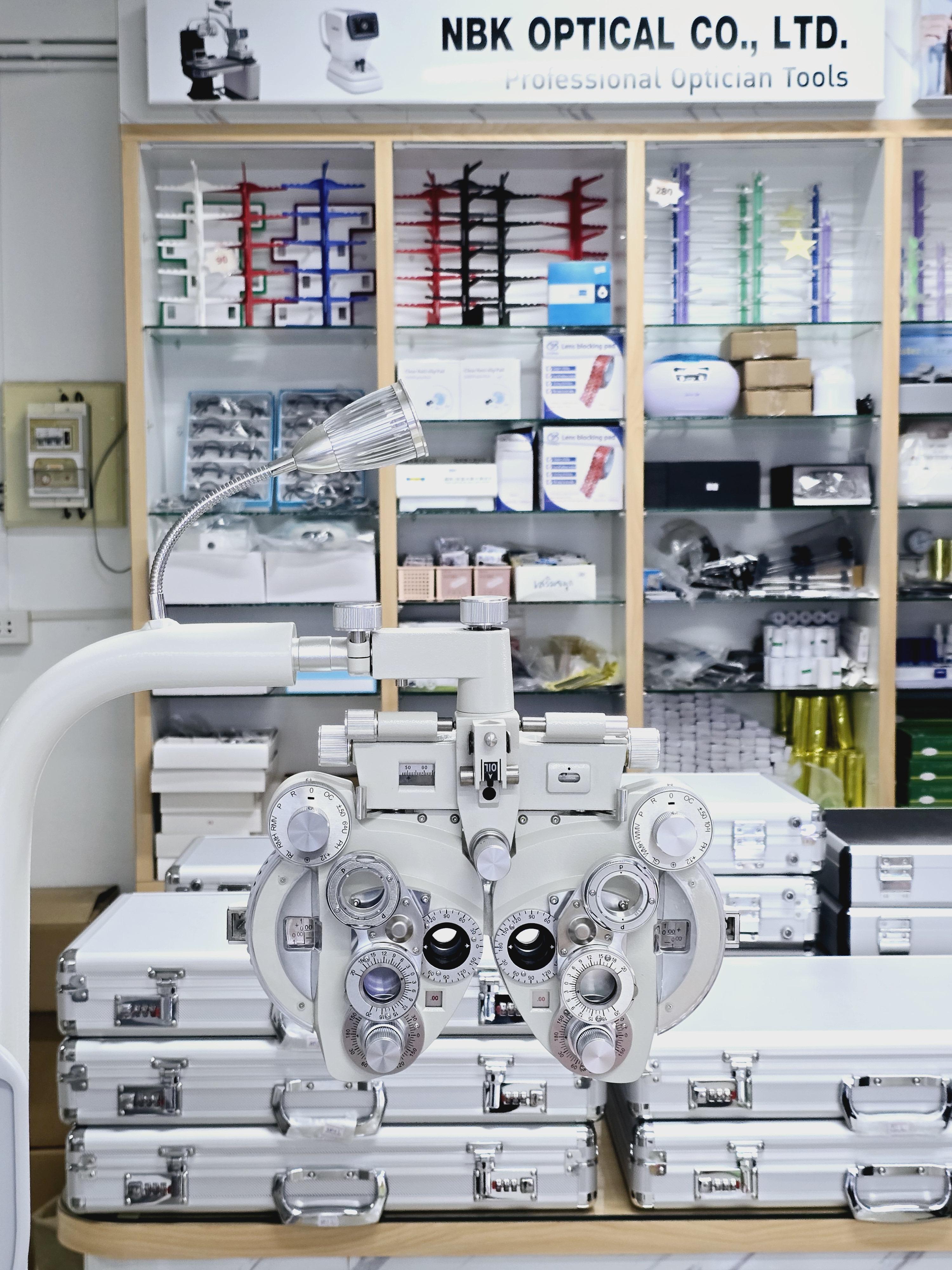 โฟรล็อปเตอร์ ST-100 สีขาว