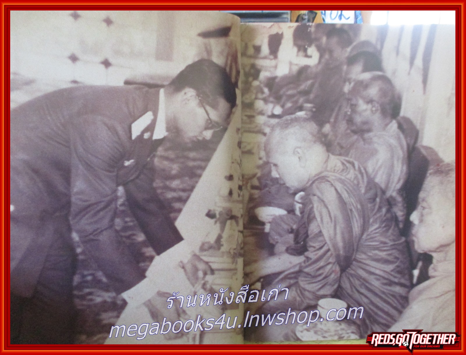 “ดอกไม้ใจ แทนดอกไม้จันทน์” เรื่องเล่าของพ่อ สลายสรีธาตุ ประกาศสัจธรรม หลวงพ่อปัญญานันทภิกขุ ปี 2560 ด้วยดอกไม้ใจ แทนดอกไม้จันทน์