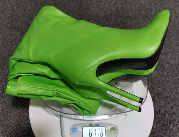 รองเท้าบูทยาวถึงต้นขา ไซต์ 34-43 สีดำ/แดง/ขาว/ส้ม/เขียว/ชมพู/ฟ้า