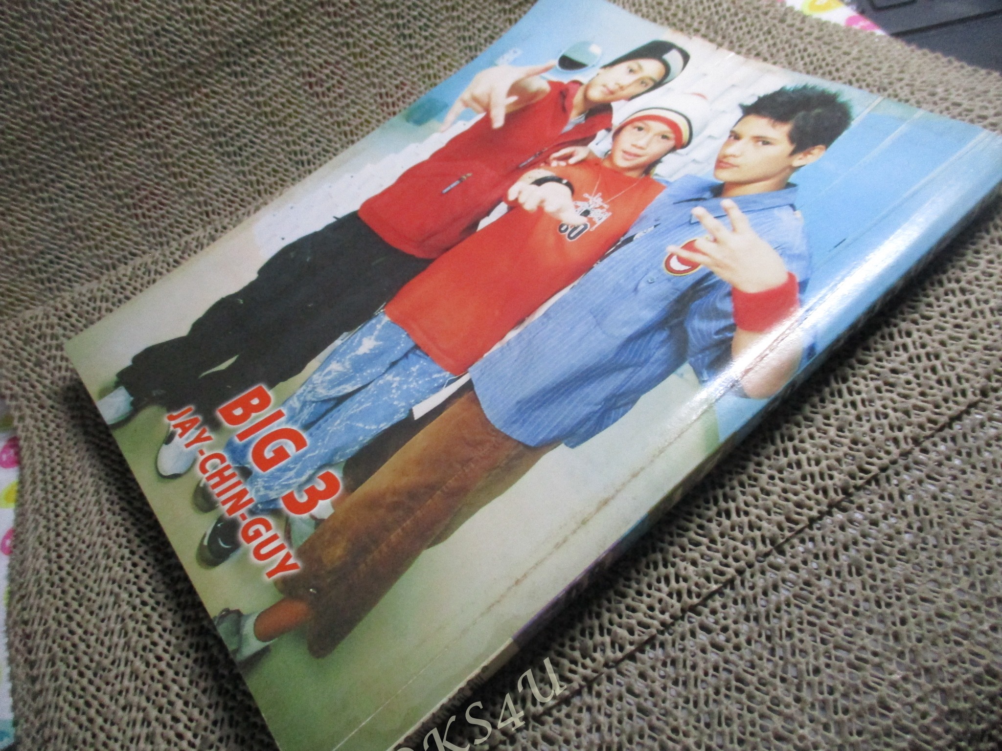 หนังสือเพลงพร้อมคอร์ดกีตาร์ THE SINGLES 05 ปี2547 / ลาบานูน / พีชเมกเกอร์