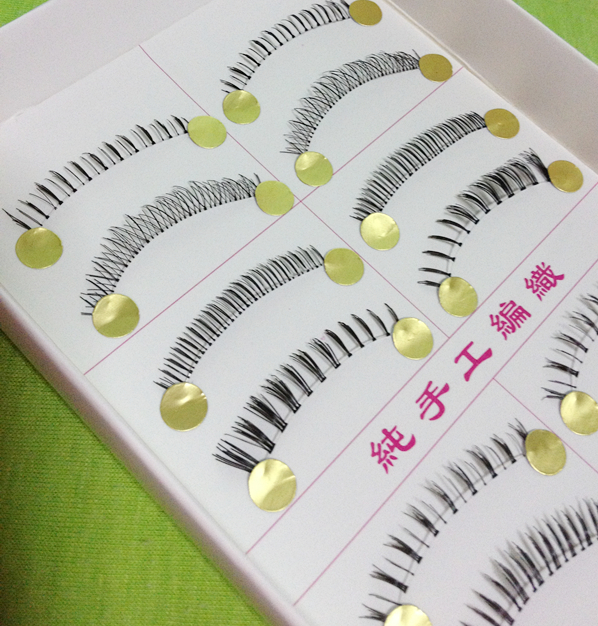 MIX-4# ขนตาmix (ราคาส่ง) 15 เเพ็คขึ้นไป คละเเบบได้ (มีเปลี่ยนเเบบบางคู่บ้าง)