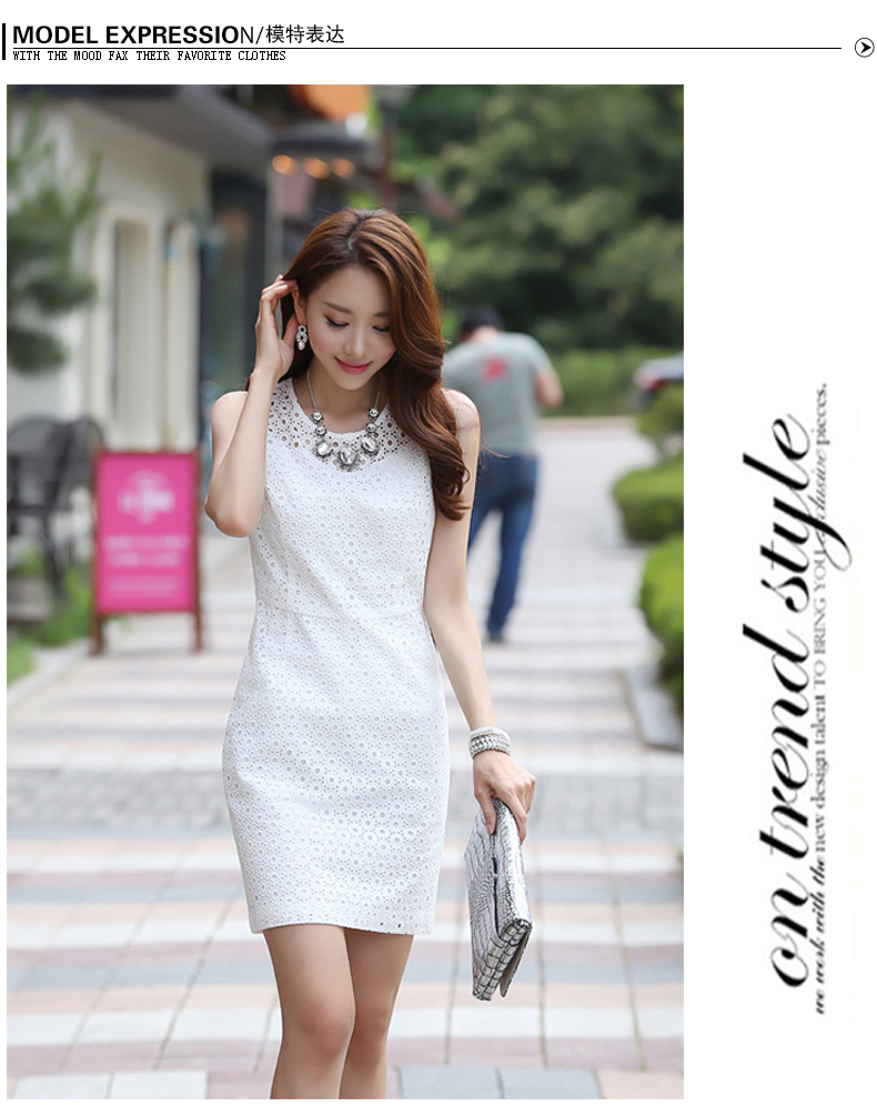 **หมดค่ะ**เดรสออกงานแขนกุดผ้าลูกไม้สีขาว เข้ารูป กระโปรงทรงเอ ใส่แล้วดูหุ่นดีมากค่ะ