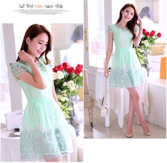 **หมดค่ะ**เดรสออกงานผ้าชีฟองแขนสั้นสีเขียวมินต์ แต่งลายช่วงชายกระโปรงและแขนแบบซีทรู สวยหวานมากๆค่ะ