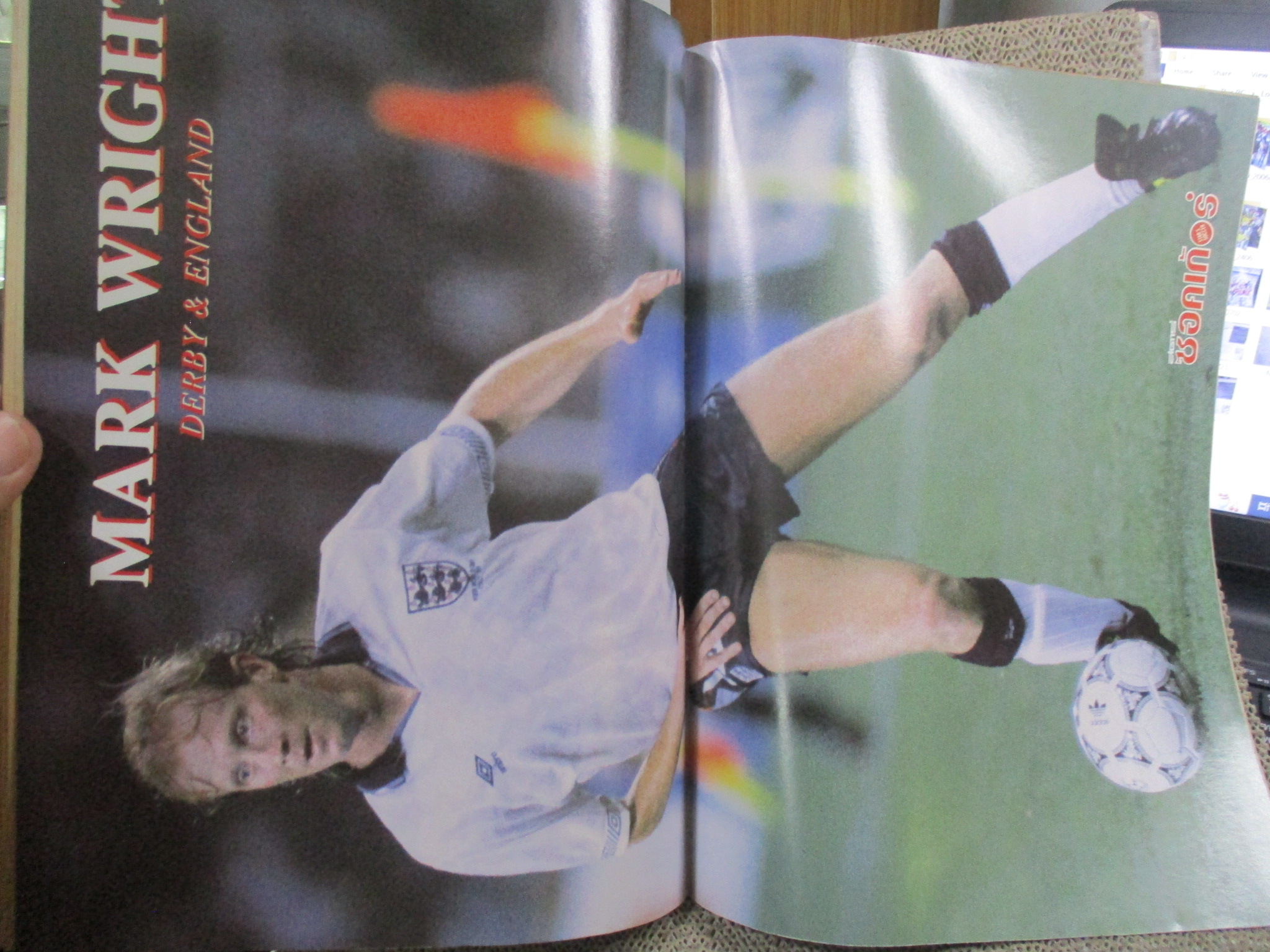 สตาร์ซอคเกอร์ ฉบับที่0666 ปี2533 ปก รอนนี โรเซนธาล หน้ากลาง มาร์ค ไรท์ / บาร์เยิน /