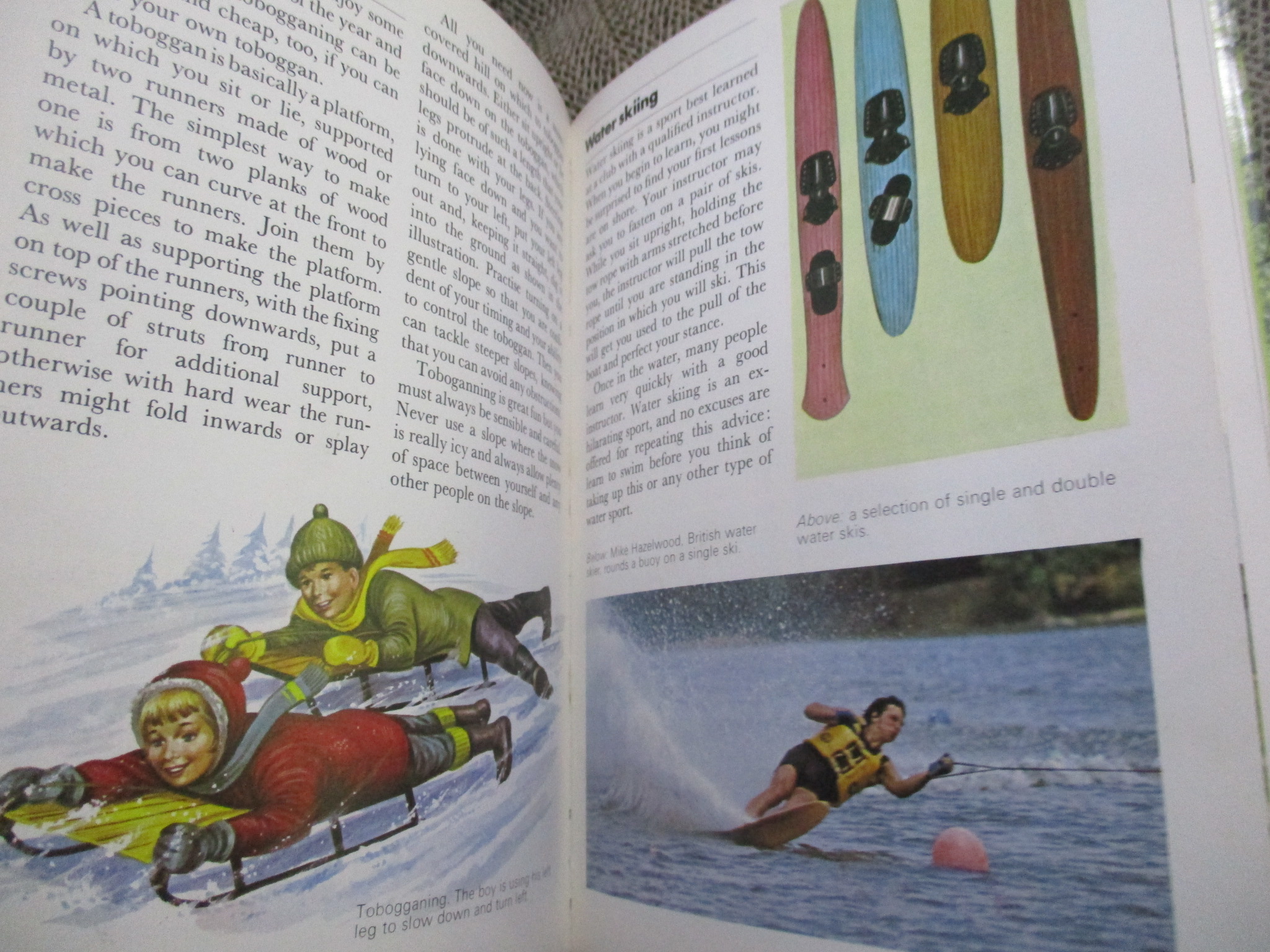 The Outdoor Handbook by Anon (Hardcover) / HAMLYN