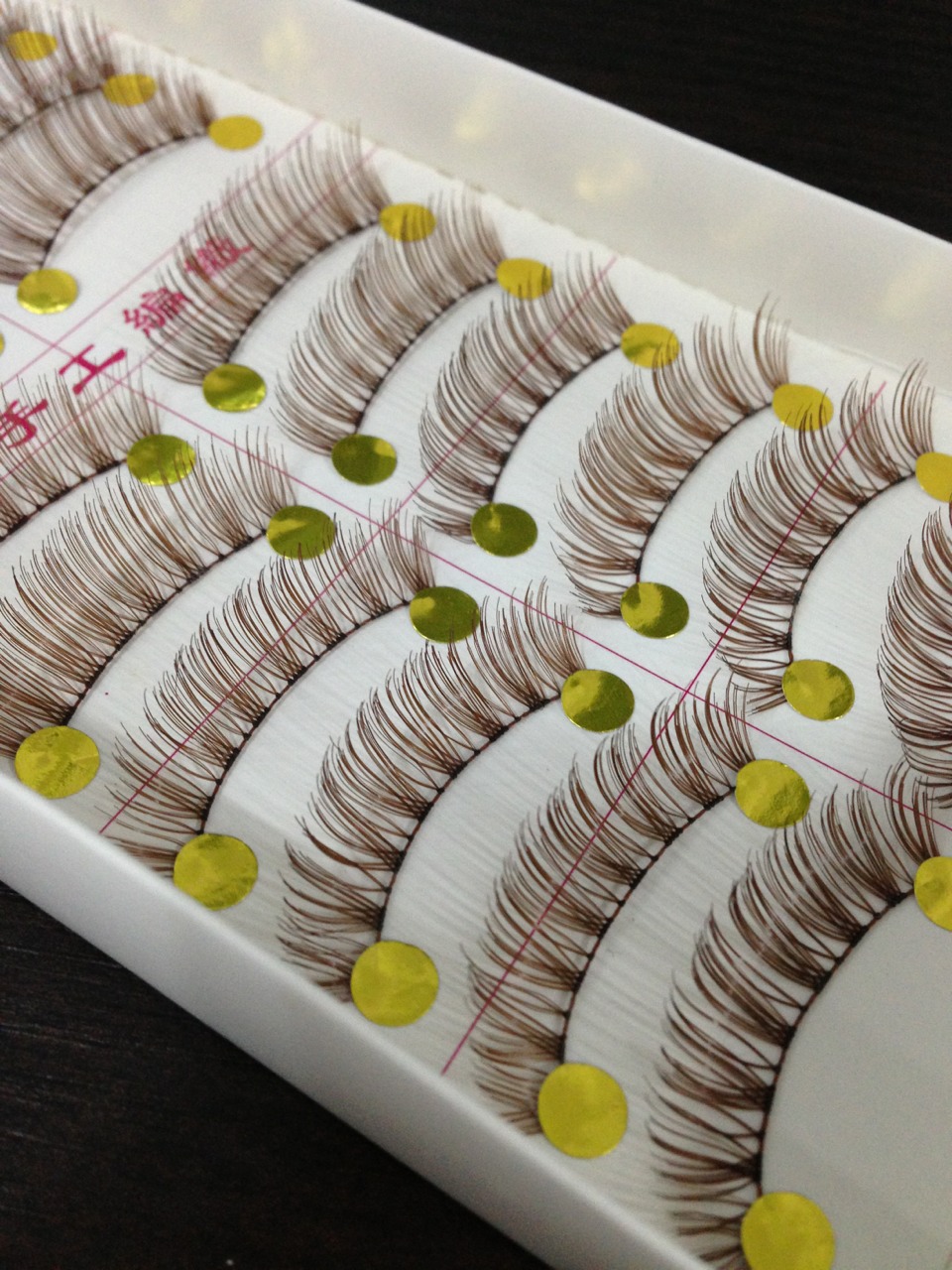 V-K33 ขนตาปลอม (ขายปลีก) เเพ็คละ 10 คู่